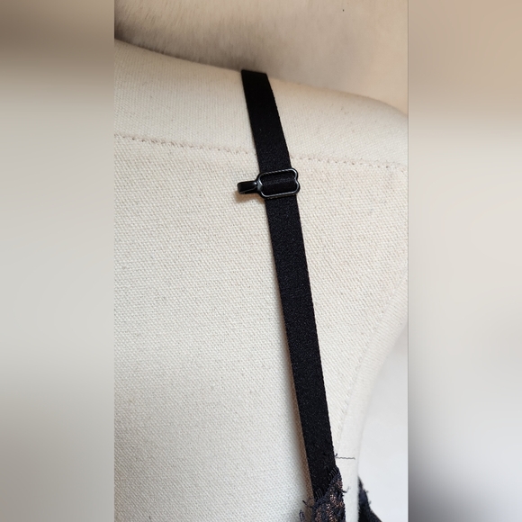 NWOT La Senza Hello Sugar Plunge Bra - Picture 7 of 11